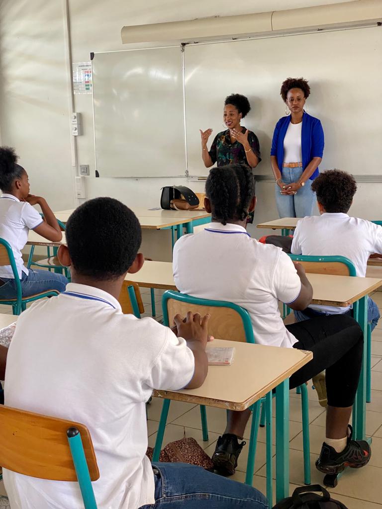 College Edouard GLISSANT tweet media