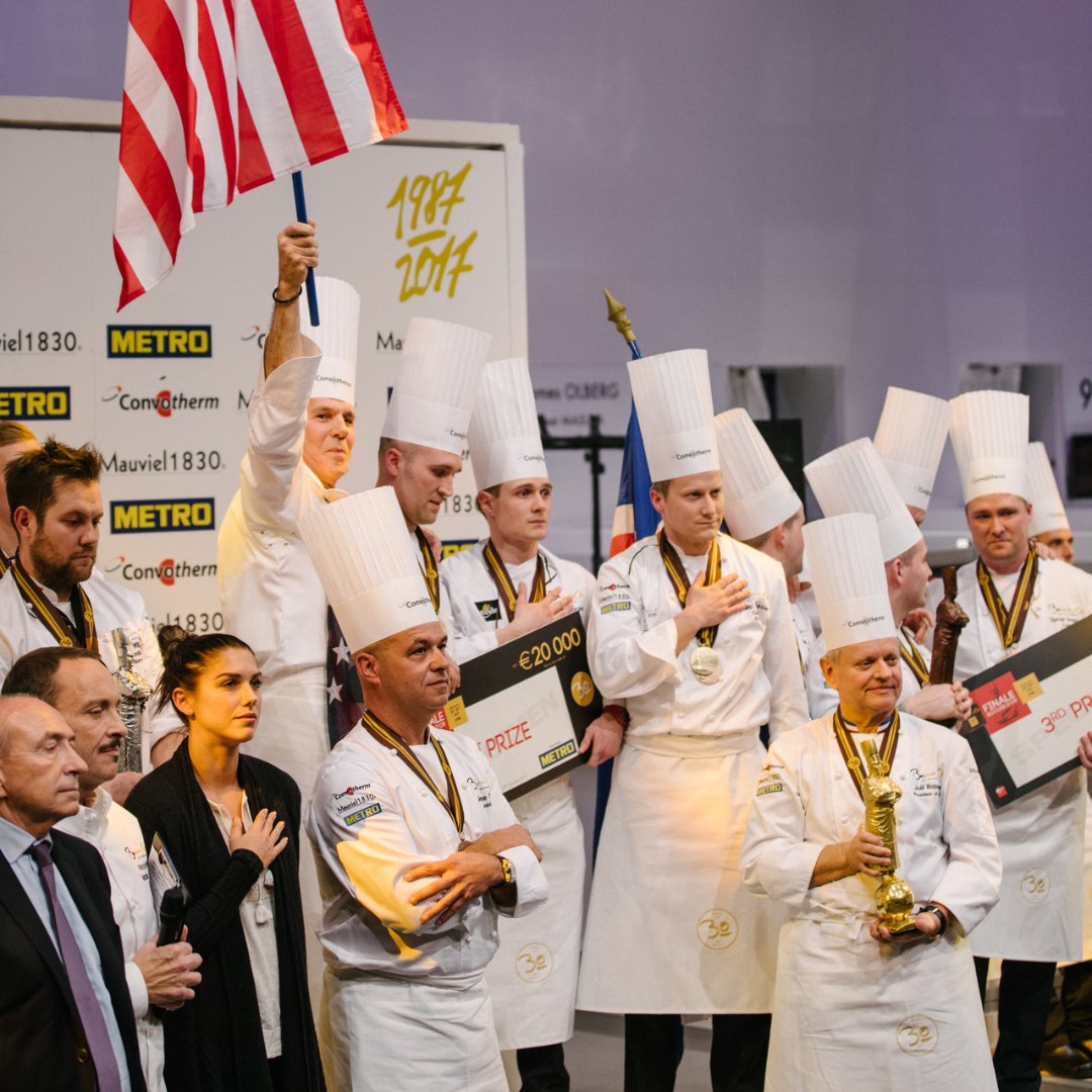Alltroo (@alltrooofficial) on Twitter photo In 2017, Team USA placed 1st at the Bocuse d’Or International Competition, an achievement not possible w/o <a href="/mentorBKB/">Ment'or BKB</a>. Proceeds from the <a href="/DanielBoulud/">Daniel Boulud</a> & <a href="/gavinkaysen/">Gavin Kaysen</a> sweepstakes benefit Ment’or so they can coach the next team to greatness.
Enter here: bit.ly/3yfm94M In 2017, Team USA placed 1st at the Bocuse d’Or International Competition, an achievement not possible w/o <a href="/mentorBKB/">Ment'or BKB</a>. Proceeds from the <a href="/DanielBoulud/">Daniel Boulud</a> & <a href="/gavinkaysen/">Gavin Kaysen</a> sweepstakes benefit Ment’or so they can coach the next team to greatness.
Enter here: bit.ly/3yfm94M