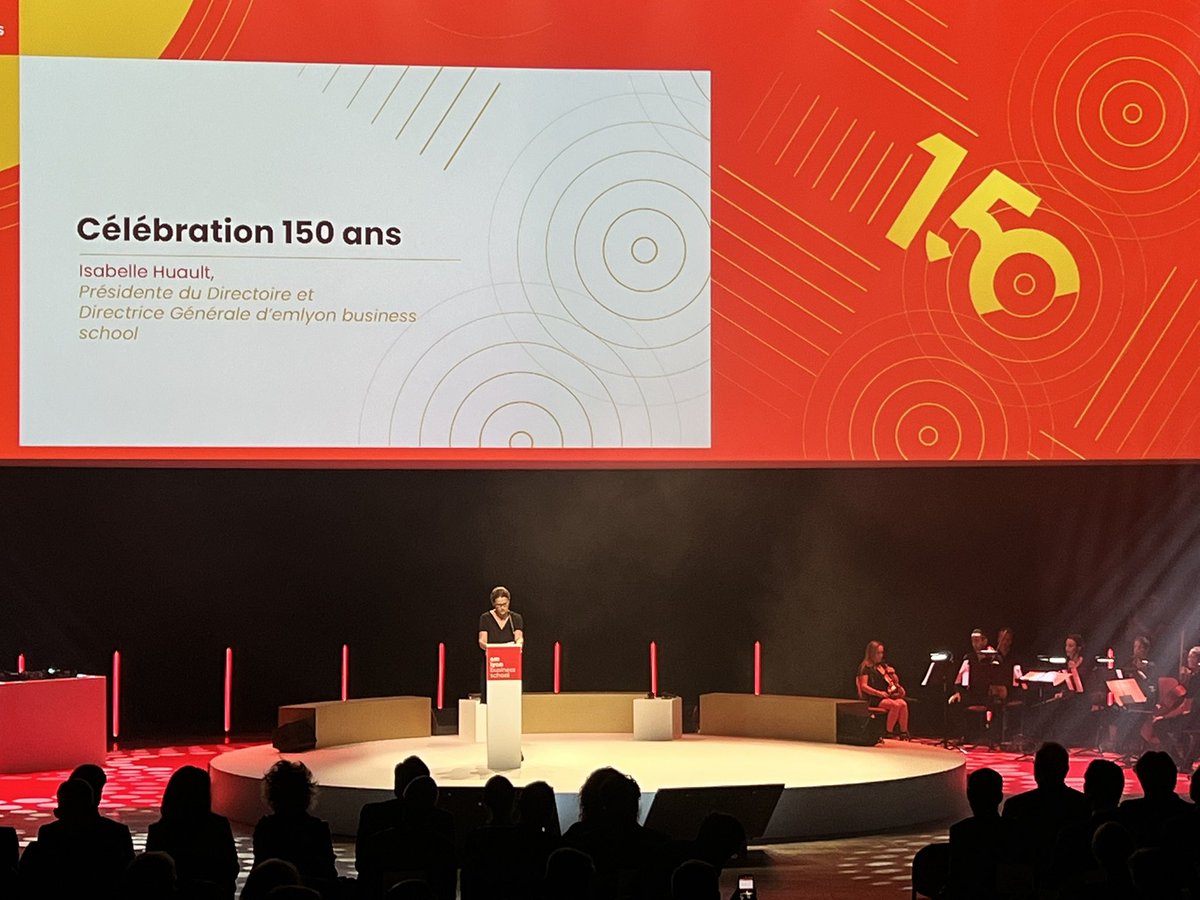 emlyon business school tweet media