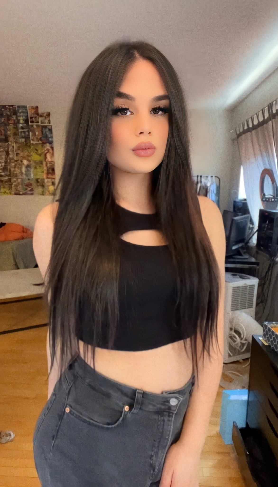 Batchii🦋 on Twitter: Your favourite mommy 😌🥰 t.cozaQJKB0RCO 