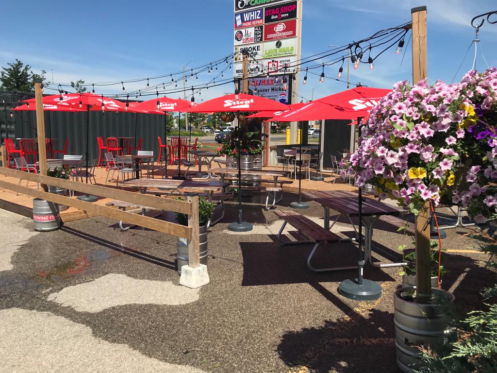 Cambridge is in the patio spirit! Who's coming out?? 🍻

#cambridgeontario #drinklocal #galtlove #beertownpublic #drinkbeerfromhere #patioszn