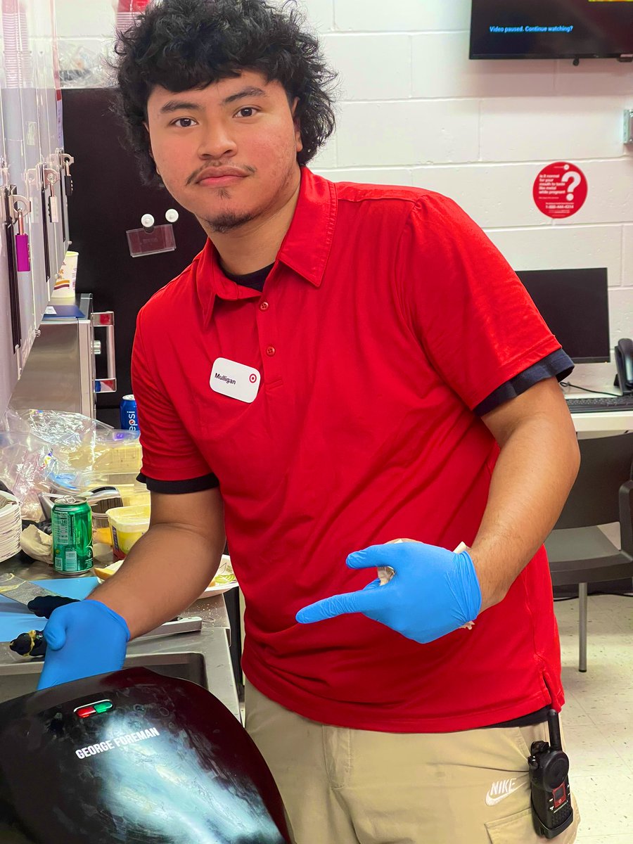 Thank you <a href="/jmulligantgt/">John Mulligan</a> for making T3237 some savory grilled cheese for lunch! <a href="/OJ_DE_TGT/">OJ</a> @tgtangie #Elmontstrong #grilledcheese #FFF