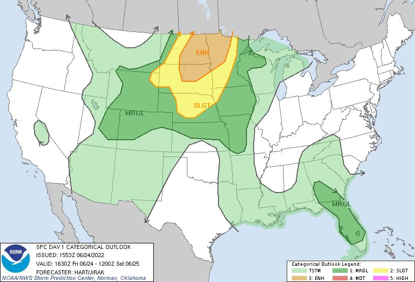 Severe weather outlook there is enhance risk for eastern North Dakota, northwest Minnesota and northeastern South Dakota. Slight risk for much of South Dakota, west central North Dakota, southwest Minnesota, northern Nebraska and extreme northwest Iowa #StormHour #wxtwitter https://t.co/MhFJyoPwHj