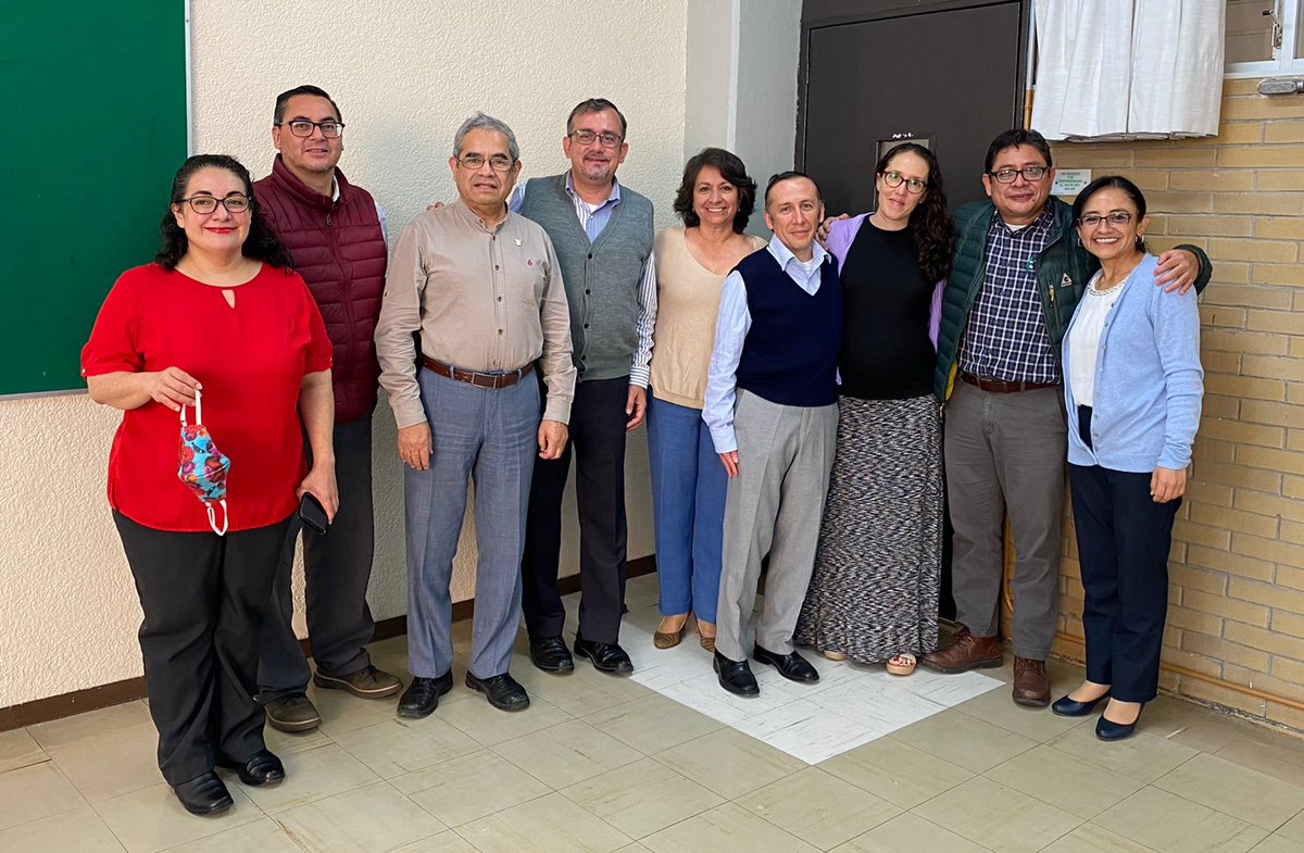 notiuic's tweet photo. Nuestra institución trabaja en #equipo para fortalecer sus #metas.
.
.
.
#AltoNivelAcadémico #perfildeegreso
https://t.co/W0wkVsOpB8 https://t.co/8pITaliDOc