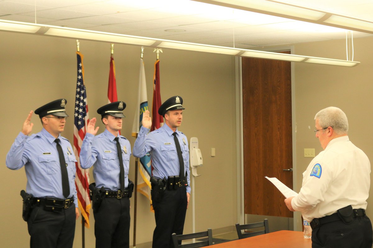 SLMPD's tweet photo. Please help us welcome back these three #SLMPD officers who were sworn in today during a retread ceremony. We are glad to have them back with us! #STL #SLMPDStrong https://t.co/U3BbStocRc