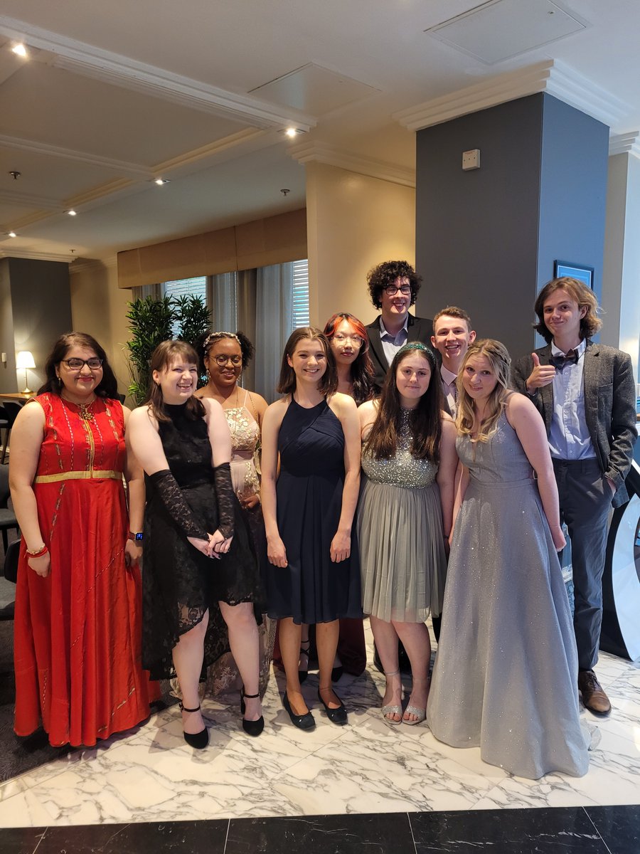 abgacademy's tweet photo. Our first arrivals #Y13Prom #sophisticated! https://t.co/b8JG3ph1du