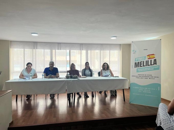PymesMelilla's tweet photo. En el dia de ayer dia 23 de Junio, se ha celebrado la primera asamblea de Pymes Melilla en el hotel Rusadir, en ella hemos elegido la Comisión Ejecutiva y hemos podido tratar los puntos más relevantes de nuestra patronal. Invitamos a todas las empresas a unirse a nosotros. https://t.co/543158Je1t