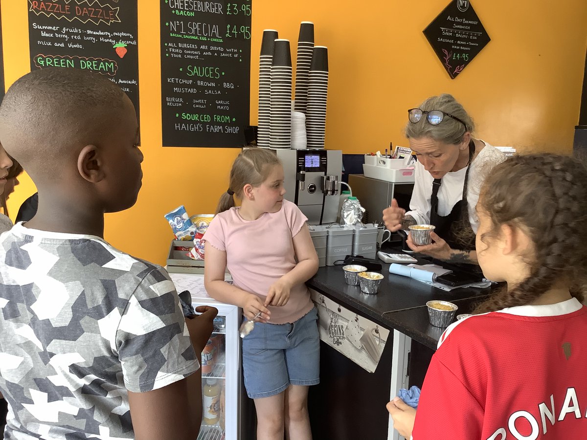 LuckLanepri's tweet photo. Year 5 have completed designing and making their fruit crumbles. Today they delivered a sample of their final products to The No1. Sandwich shop in Paddock who are going to given them some feedback. 

 #designtechnology https://t.co/ptZZkK26Mq