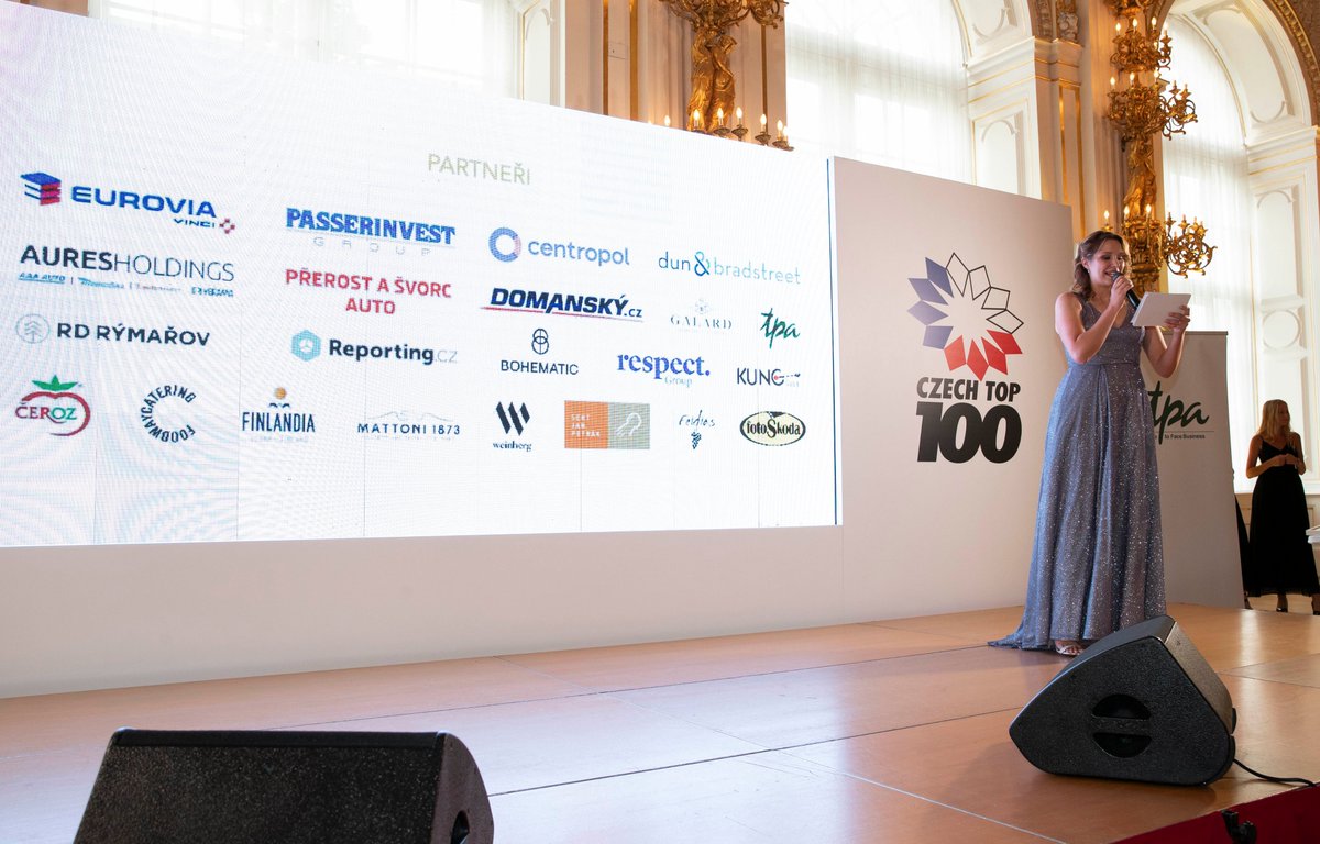 MAPA_USPECHU's tweet photo. Ve středu 22. června proběhl galavečer Czech Top 100, při kterém již po 28. proběhlo předání ocenění nejvýznamnějším firmám České republiky. Chceme poděkovat všem partnerům galavečera, všem hostům a přátelům, kteří se k nám na Pražském hradě přidali.
Těšíme se brzy na viděnou! https://t.co/mp8t9fgJwN