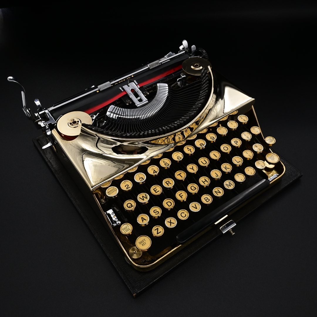 Gold plated Imperial good companion #typewriter … Rescued from years of negligence back to a #NewLook .. Its art, More than just a job 👩🏻‍🔧👨🏻‍🏭 #typewriters #vintage #antiques #NFTProject #NFTCommunity #retro #collect