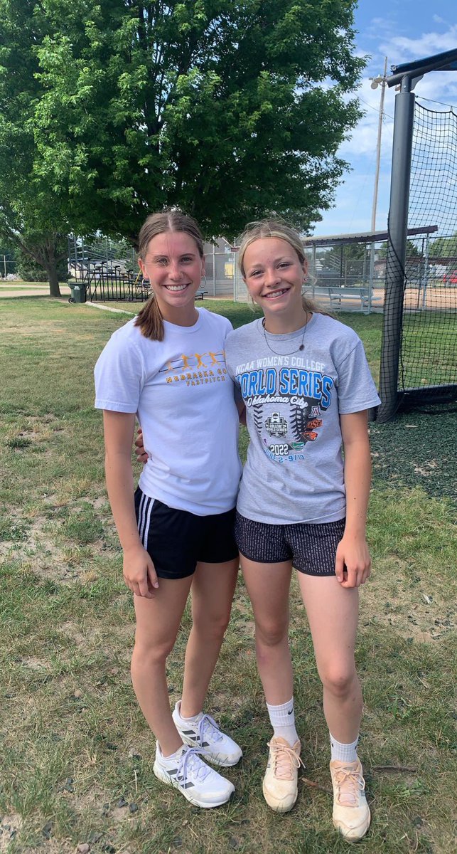 Got asked by this young lady the other day if I would give her hitting lessons. Thanks for getting me back around the game Emma. Gotta say…it’s pretty cool to be able to give back to a younger generation.