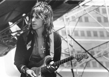 Happy 78th Birthday 
to the greatest living electric guitarist 
JEFF BECK 