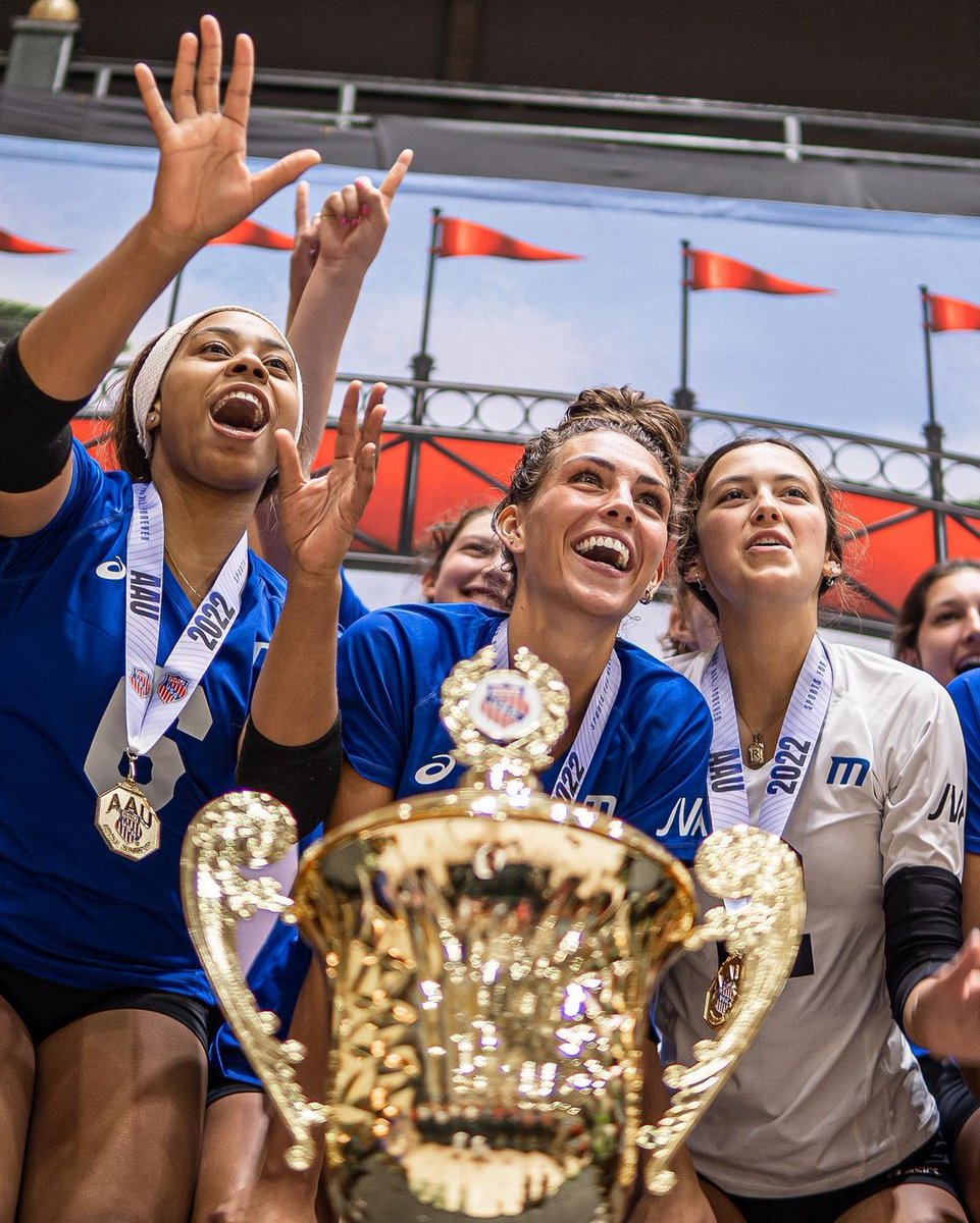 National Champs... No better feeling. Shout-out to all the teams playing in Orlando and competing at @AAUVolleyball Nationals... 🏐 | #badensports #badenvolleyball #aauvbnatls | 📷: Brandon Corbitt