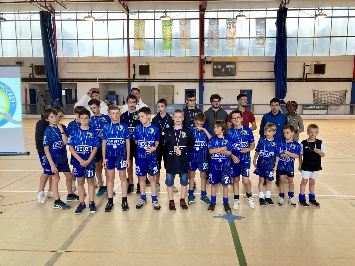 FrGadbin's tweet photo. Les Champions et vice-champions de l’année.
N2->Élite, U12 🥇région, U14 🥇 région, 3 joueurs 🥇 de France avec les sélections régionales U14 et U20 et 1 🥈 en U13, 1 joueuse féminine 🥇 de France
#passionrink ⁦@stsebsurloire⁩ https://t.co/3sTKvLdH3J