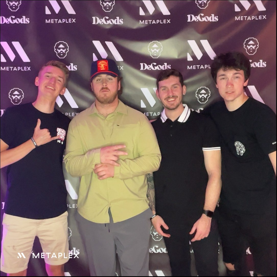 ItsRagnar tweet media