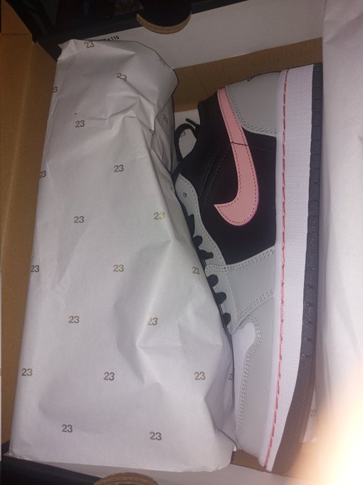 @SOLELINKS appreciate that sns link the other day. They came in sooner than I thought they would can't<a class="tags" target="_blank" title="On Twitter" href="/?out=eyJ0eXAiOiJKV1QiLCJhbGciOiJIUzUxMiJ9.eyJpYXQiOjE3MjYxNDkzNDYsImlzcyI6InR3cG9ybnN0YXJzLmNvbSIsIm5iZiI6MTcyNjE0OTM0NiwiZXhwIjoxNzU3Njg1MzQ2LCJyZWRpcmVjdF91cmwiOiJodHRwczovL3R3aXR0ZXIuY29tL1NPTEVMSU5LUyJ9.y2UJGwTTUAgUv1zdsp2yuv3G_nvCy9qkVAHyk4P4Dom-LwiFgPrq5d6KeLsRi3bZh7X1CujbThsbdKbGcrI7ng">@SOLELINKS</a><a href="/tag/kickingthroughmentalhealth"class="tags"><span>#kickingthroughmentalhealth</span></a>