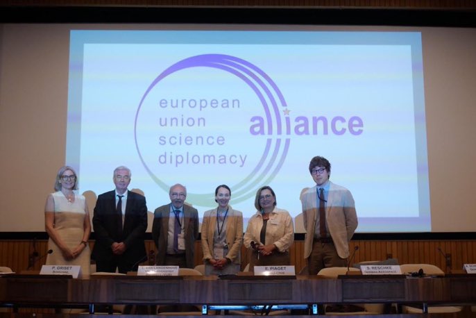European Union Science Diplomacy Alliance (@scidipalliance) on Twitter photo After a successful conclusion of <a href="/insscide_eu/">InsSciDE Project</a>, the chairship of the #EU <a href="/SciDipAlliance/">European Union Science Diplomacy Alliance</a> moves from the InsSciDE team @cmmays75 Claire Mays and <a href="/PascalGriset/">Griset Pascal</a> to <a href="/EricPiaget1/">Eric Piaget</a> and Luk <a href="/lvanlangenhove/">Luk Van Langenhove</a> โญ๏ธ๐ After a successful conclusion of <a href="/insscide_eu/">InsSciDE Project</a>, the chairship of the #EU <a href="/SciDipAlliance/">European Union Science Diplomacy Alliance</a> moves from the InsSciDE team @cmmays75 Claire Mays and <a href="/PascalGriset/">Griset Pascal</a> to <a href="/EricPiaget1/">Eric Piaget</a> and Luk <a href="/lvanlangenhove/">Luk Van Langenhove</a> โญ๏ธ๐