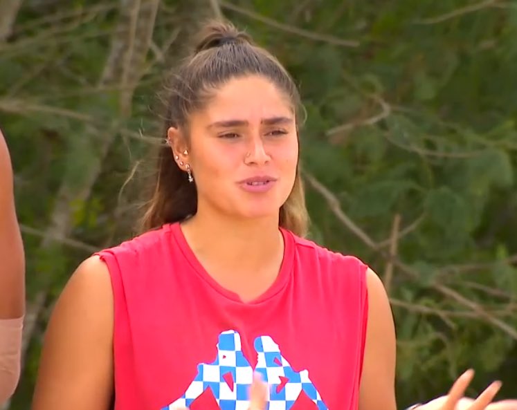 Nisa: Ben olsam güçlü aday çıkartırım çünkü potadan çıkamıyorsam zaten şampiyonluk için iddiam yokmuş, sadece 1 hafta elenmemi ertelemiş olurum 

Nisa Bölükbaşı Ayşe Yüksel’in korkaklığını çok güzel yüzüne vurdu 

#survivor2022alllstar #survivor2022allstar