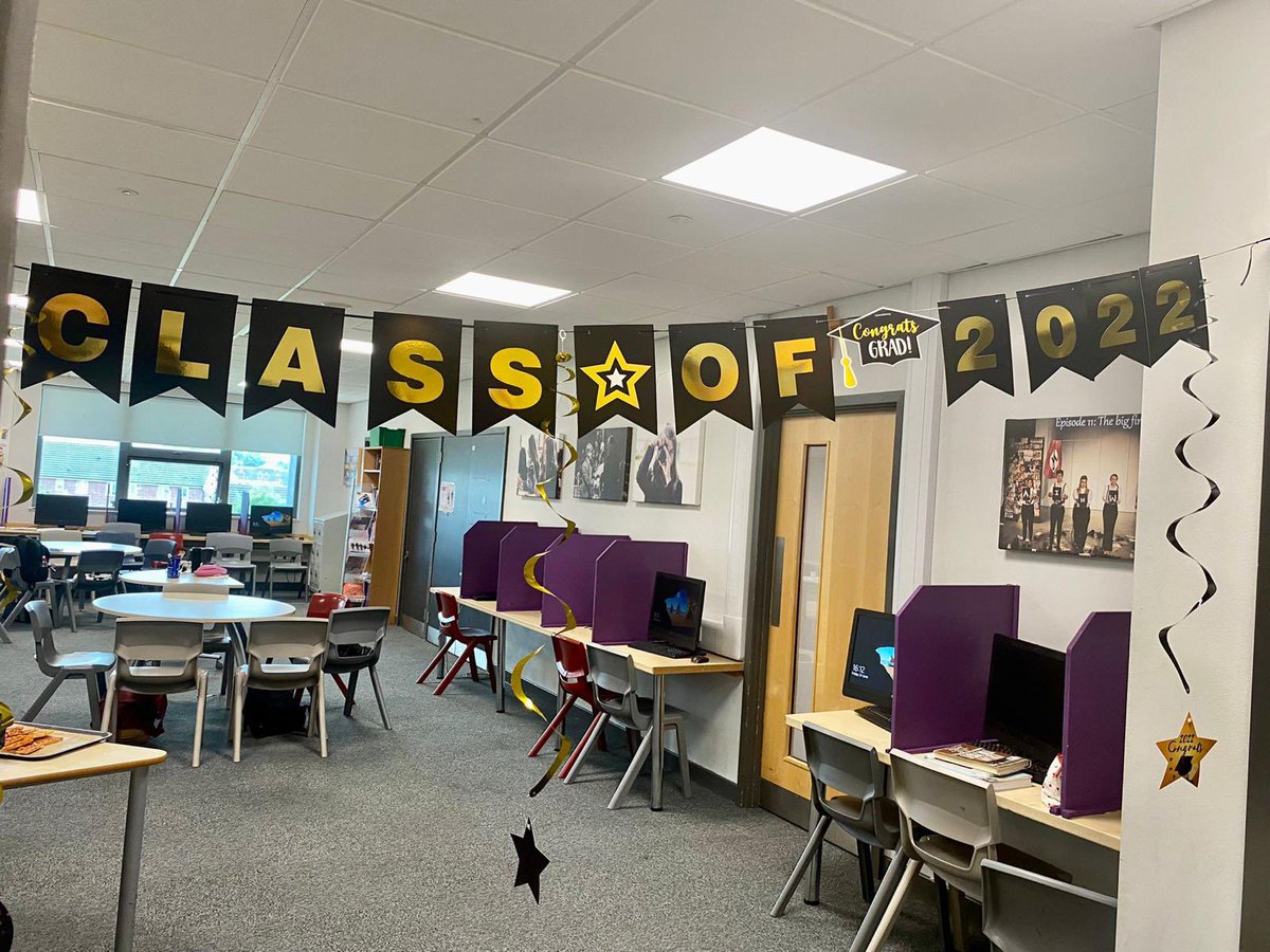 asachelt's tweet photo. Today we officially say goodbye to our Year 13 students.
We look forward to following your journeys and canβt wait to see where life takes you.
Congratulations π₯³
#SchoolDone #Year13Leavers https://t.co/2BqU4wac4V