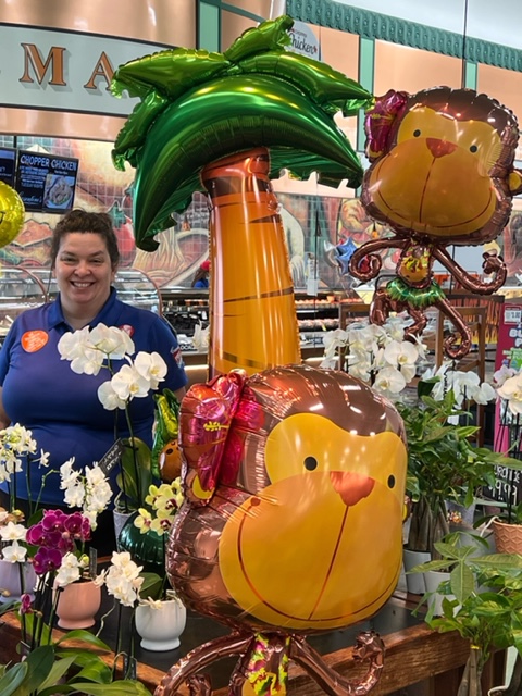 Welcome to the jungle! 🌴 Watts Miller Price Chopper #Floral department is welcoming #Summer2022 in style! Sarah D. is here to help you pick out fresh flowers and more! Come say Hi!