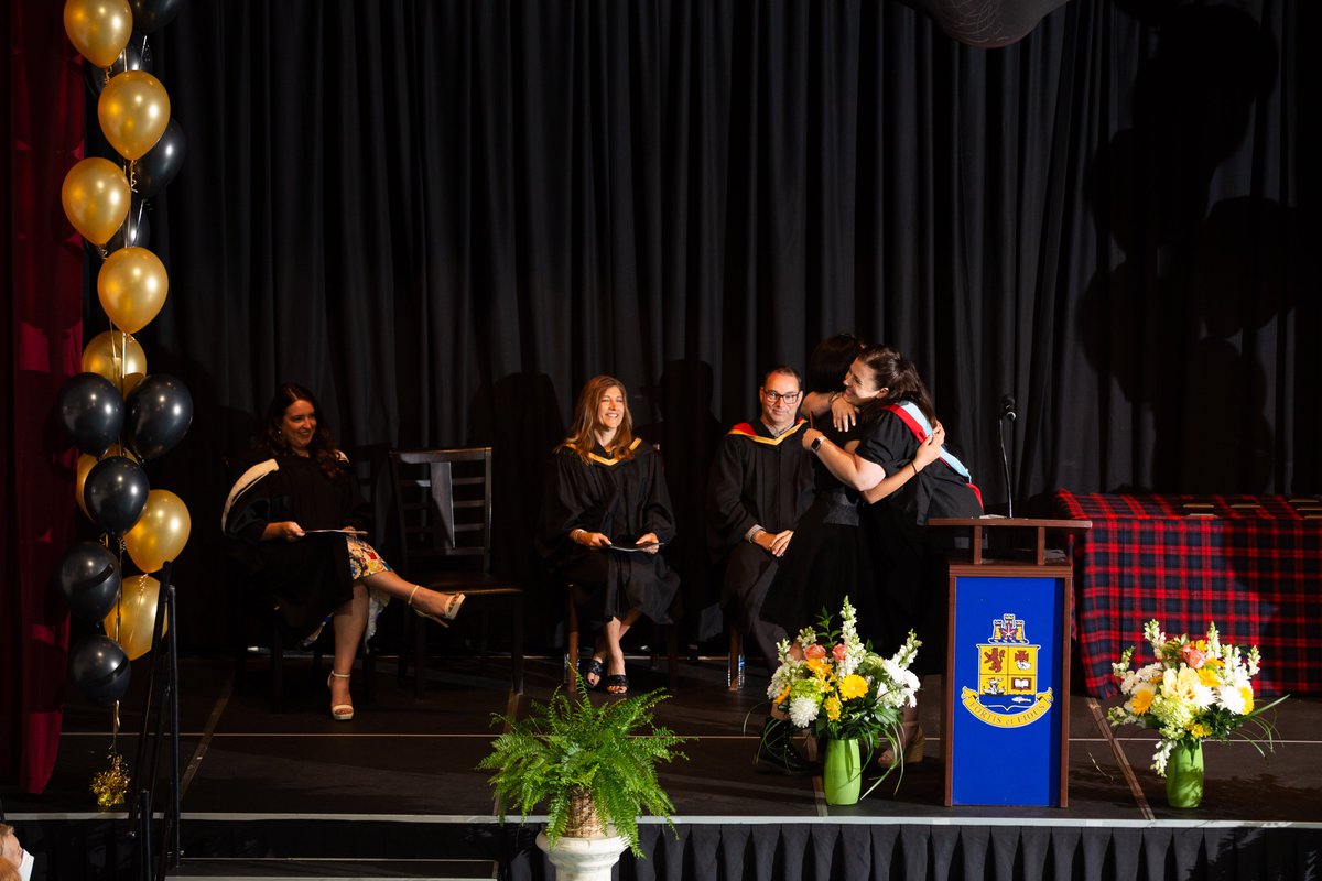 maclachlan_ca's tweet photo. Congratulations to our Gr.8 Grads! 🎓
It was a picture-perfect day for students to celebrate their accomplishments, reflect on their educational experiences, and anticipate the exciting high school milestones ahead.
#Graduation #Grade8Graduation #Classof2022 #GraduationDay https://t.co/mBoXjn8tQe