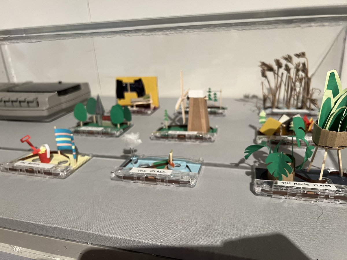 One of my personal favourites from the <a href="/Alan_Measles/">Grayson Perry</a> Art Club exhibition! Inspiration for a new KS3 project 🤩 <a href="/crickhowellhs/">Crickhowell HS</a>