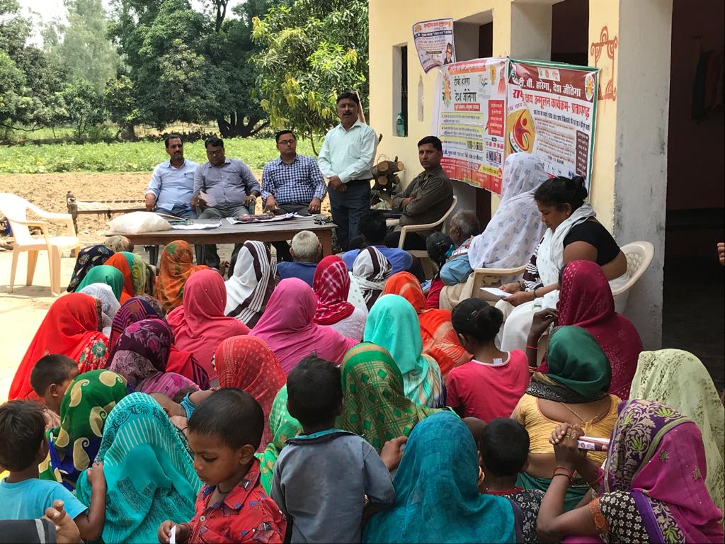 NtepPratapgarh's tweet photo. TB health camp and awareness programme sekhra TU sangramgarh Distt. pratapgarh .
@MoHFW_INDIA @ddgtb2017 @TBHDJ @StdcUp @CmoPratapgarh @dmpratapgarh @cdopratapgarh @ntep_UP @AnandBrc @JiyaFatima16 https://t.co/pbbOvrtjLb