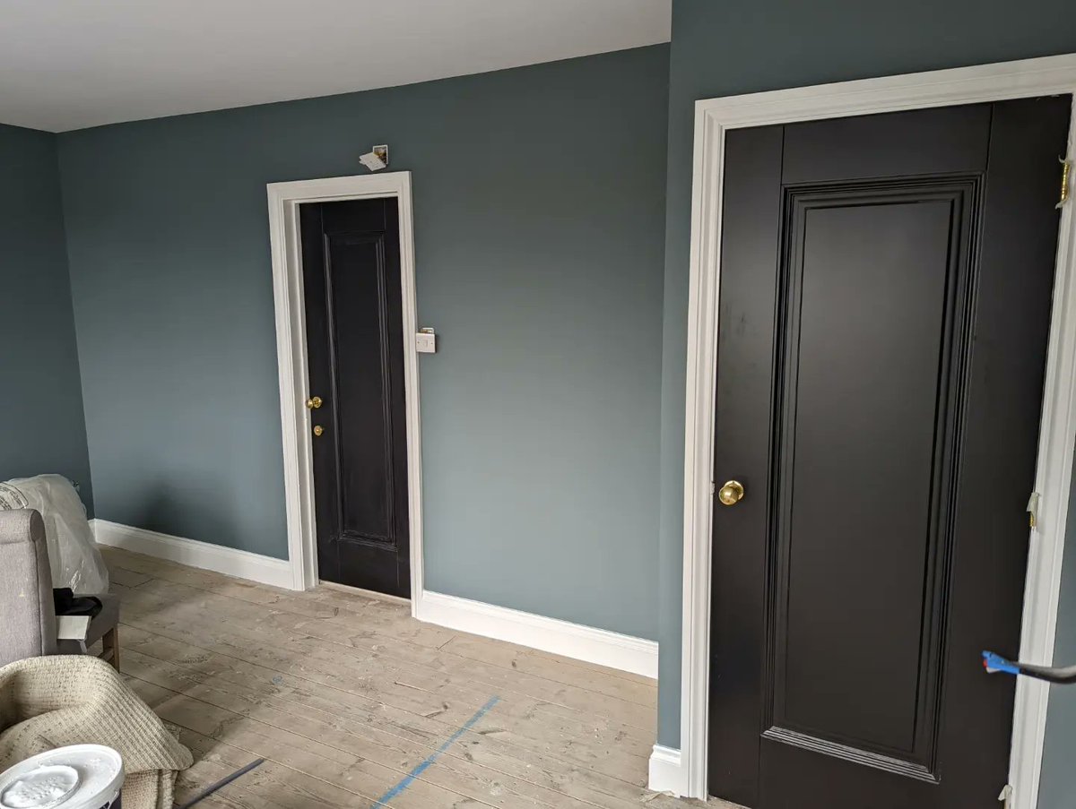 EllaFinleydecor's tweet photo. Bedroom in upminster complete in @JohnstonesDC covaplus #decor #paintijg #painters #decorators https://t.co/OoD6pzyfPQ