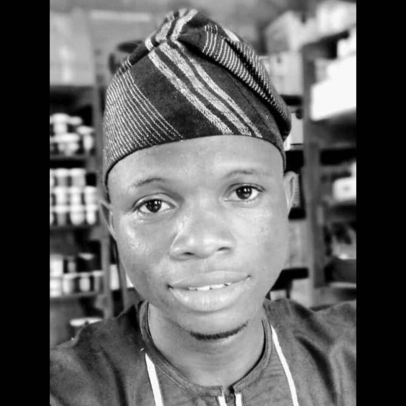 OdumaboAdeyinka's tweet photo. #NewProfilePic https://t.co/wbC1RRJTMn