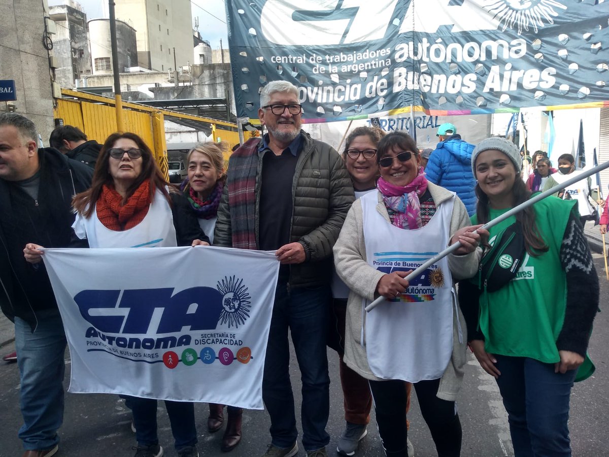 CTAABuenosAires's tweet photo. 🥁🇦🇷 Unidxs por la #Soberanía del #Paraná

📌 Derogación del Decreto 949/2020
📌 Ejecución del #CanalDeMagdalena https://t.co/MmmdvCRgW0