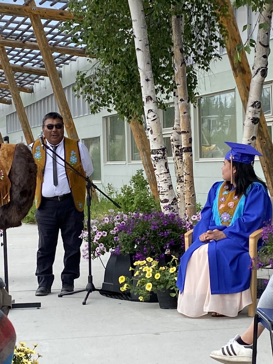 Chief Sangris of Ndilo shares with Lillian the importance of continuing her education and sharing the Dene history and traditions along the way. #yk1 #Ndilo #graduation2022 #KalemiDeneSchool