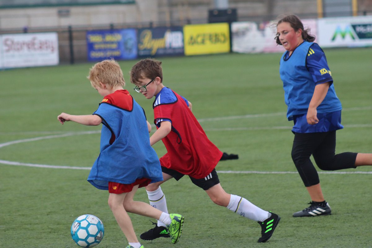 #PLKicks participants in Aberystwyth visited the Knife Angel that is currently in the town and received a workshop on the dangers of knife crime before tonight’s session

Thank you to <a href="/DPOPCC/">Com|Dyfed-Powys</a> and <a href="/DyfedPowys/">Heddlu Dyfed-Powys Police</a> for joining us and engaging with our participants