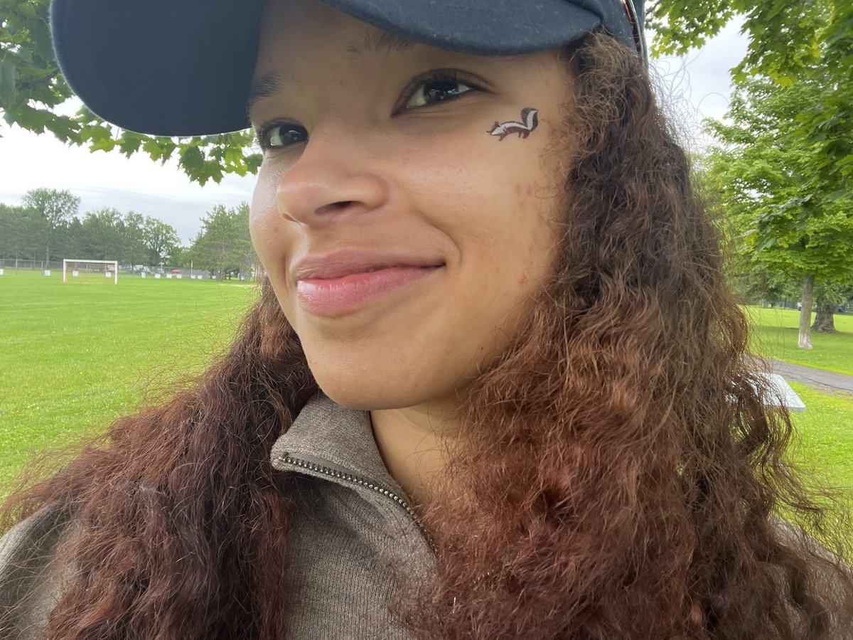 miishagoliin's tweet photo. Family Fun Day in Ottawa! teaching the kids about species at risk #ncc_cnc https://t.co/m5G6EaBfpr