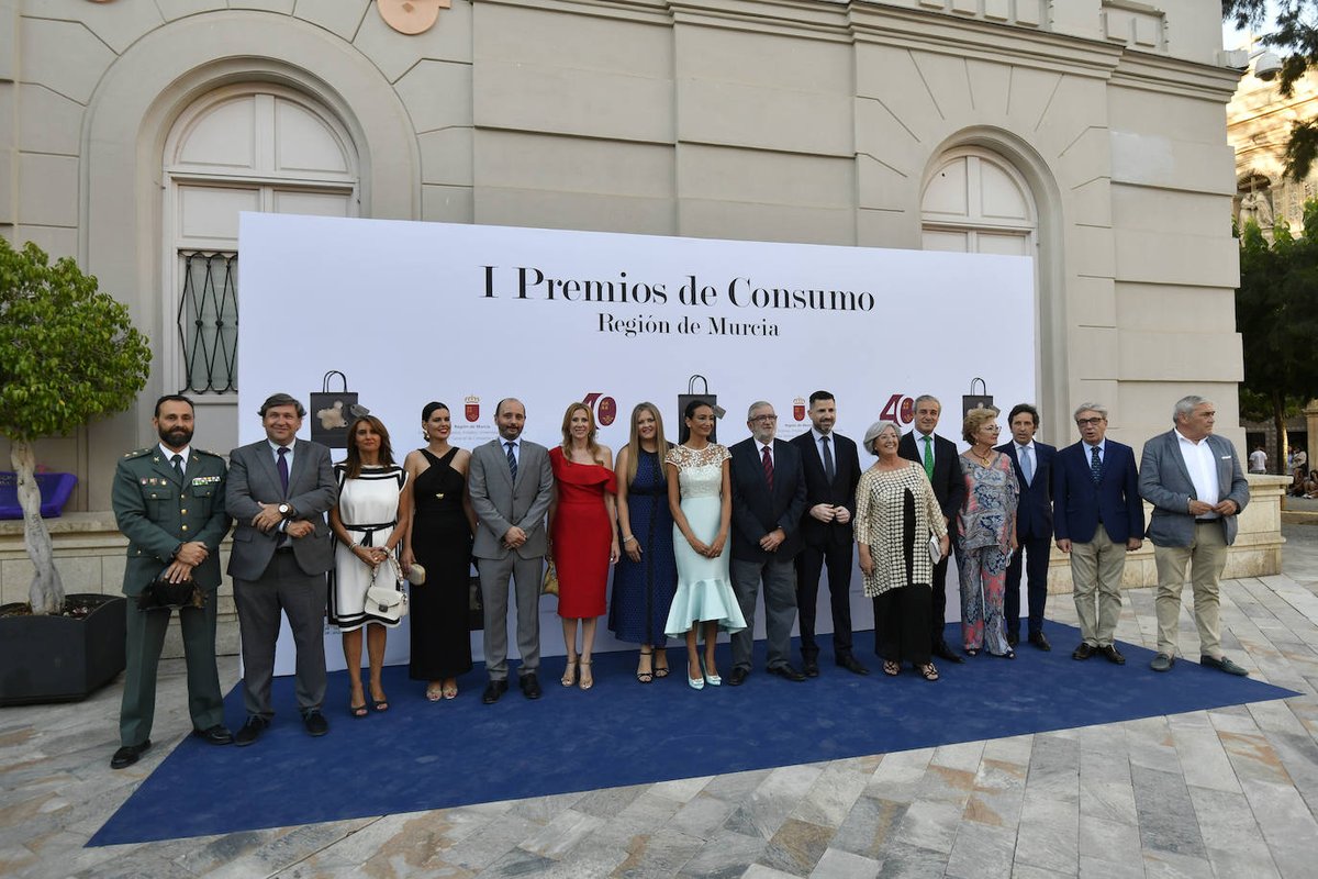 gentconalma's tweet photo. Ayer estuvimos en la gala de la I entrega de Premios de Consumo de la Región de Murcia. https://t.co/hvwozS2mwS