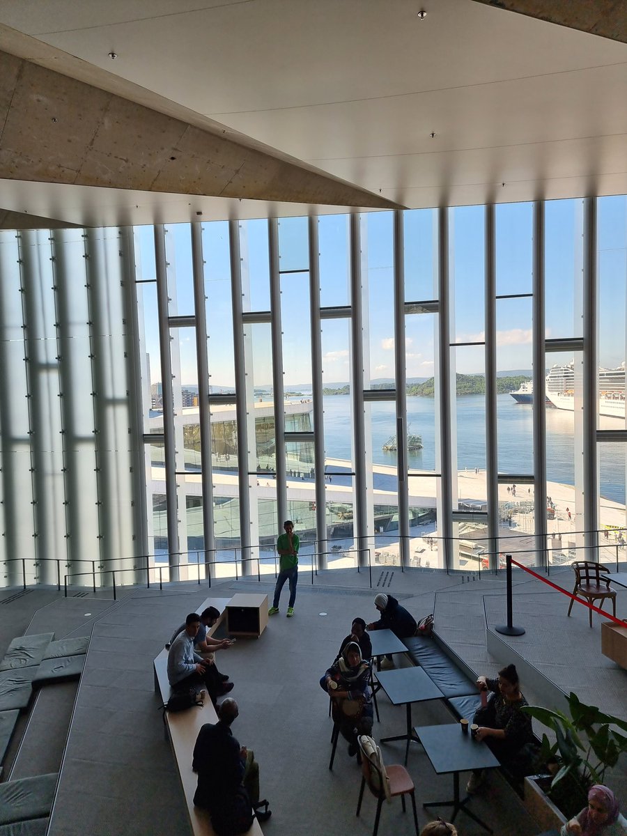 AsimC86's tweet photo. Probably the most beautiful library in the world! 😍 📍 Deichman Bjørvika, Norway. https://t.co/fUg34F42TX