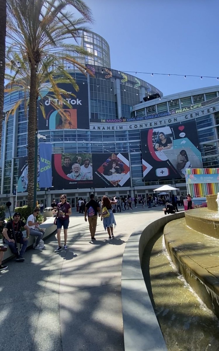 Digitalage tweet media