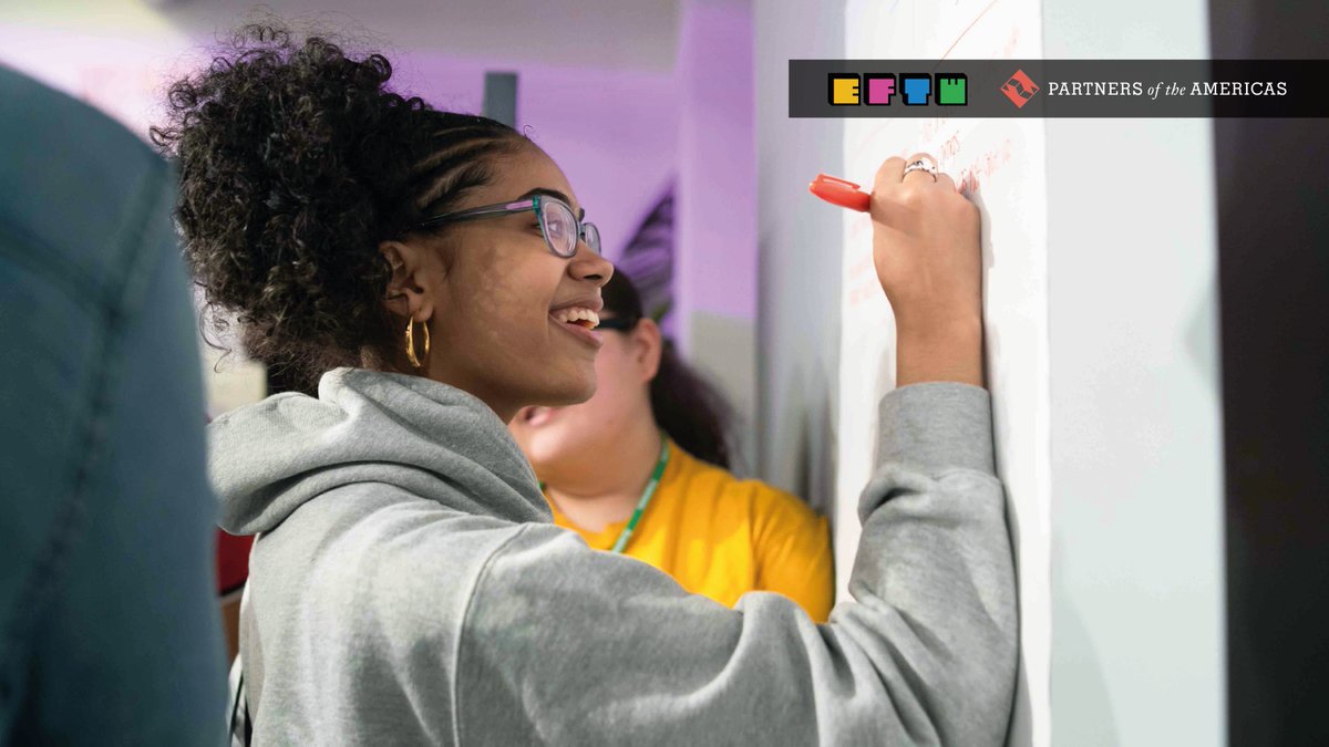 JohnRMcPhail's tweet photo. Explora, Alcanza, Crea. #Profesor, todas estas son formas en las que puedes inspirar a tus aprendices siendo un facilitador del programa de @Meta, #EngineerForTheWeek #STEM. ¡Inscríbete hoy mismo! https://t.co/ZT5E1UuXCz @PartnersAmerica https://t.co/zccLK02U13