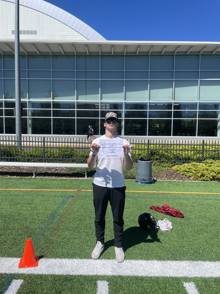 Alex Good (@alexgood4_) on Twitter photo After an amazing week of team camp <a href="/VandalFootball/">Idaho Football</a> earning Linebacker MVP I am extremely excited to say that after a great conversation with <a href="/Coach_Eck/">Jason Eck</a> I have been offered a scholarship from The University of Idaho! Huge thanks to <a href="/RobAurich/">Coach Aurich</a> <a href="/TylerYelk/">Tyler Yelk</a> <a href="/CoachTFord/">Thomas Ford Jr</a> <a href="/HeirFootball/">HEIR Academy - Football</a> After an amazing week of team camp <a href="/VandalFootball/">Idaho Football</a> earning Linebacker MVP I am extremely excited to say that after a great conversation with <a href="/Coach_Eck/">Jason Eck</a> I have been offered a scholarship from The University of Idaho! Huge thanks to <a href="/RobAurich/">Coach Aurich</a> <a href="/TylerYelk/">Tyler Yelk</a> <a href="/CoachTFord/">Thomas Ford Jr</a> <a href="/HeirFootball/">HEIR Academy - Football</a>