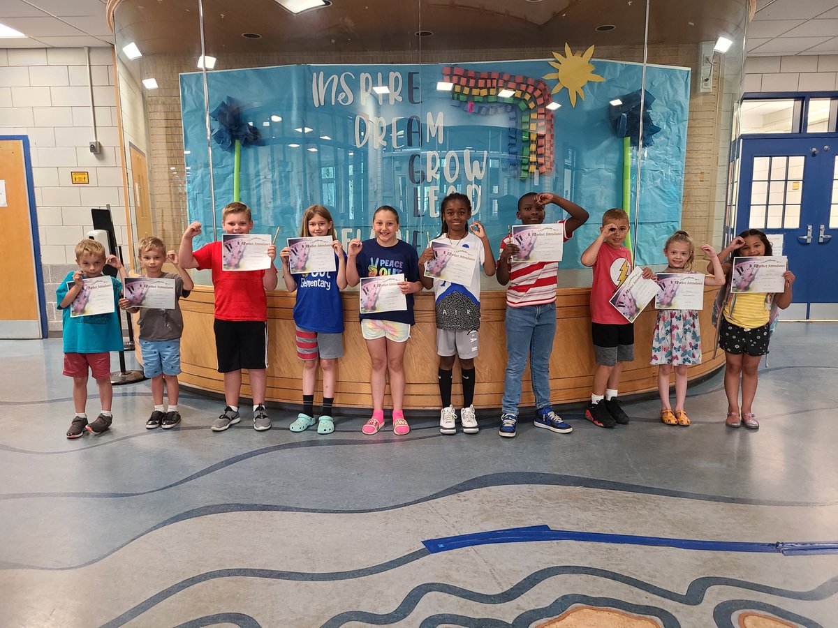 EMorichesES's tweet photo. Perfect Attendance award winners! That's right, zero days absent!! @EastMorichesSD @EMorichesMS https://t.co/QRBM3MROoG