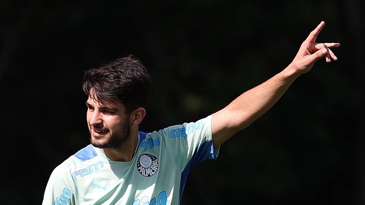 FlacoLopez_BR's tweet photo. 📷 Flaco López no treino de hoje! https://t.co/S5wYLNexRT