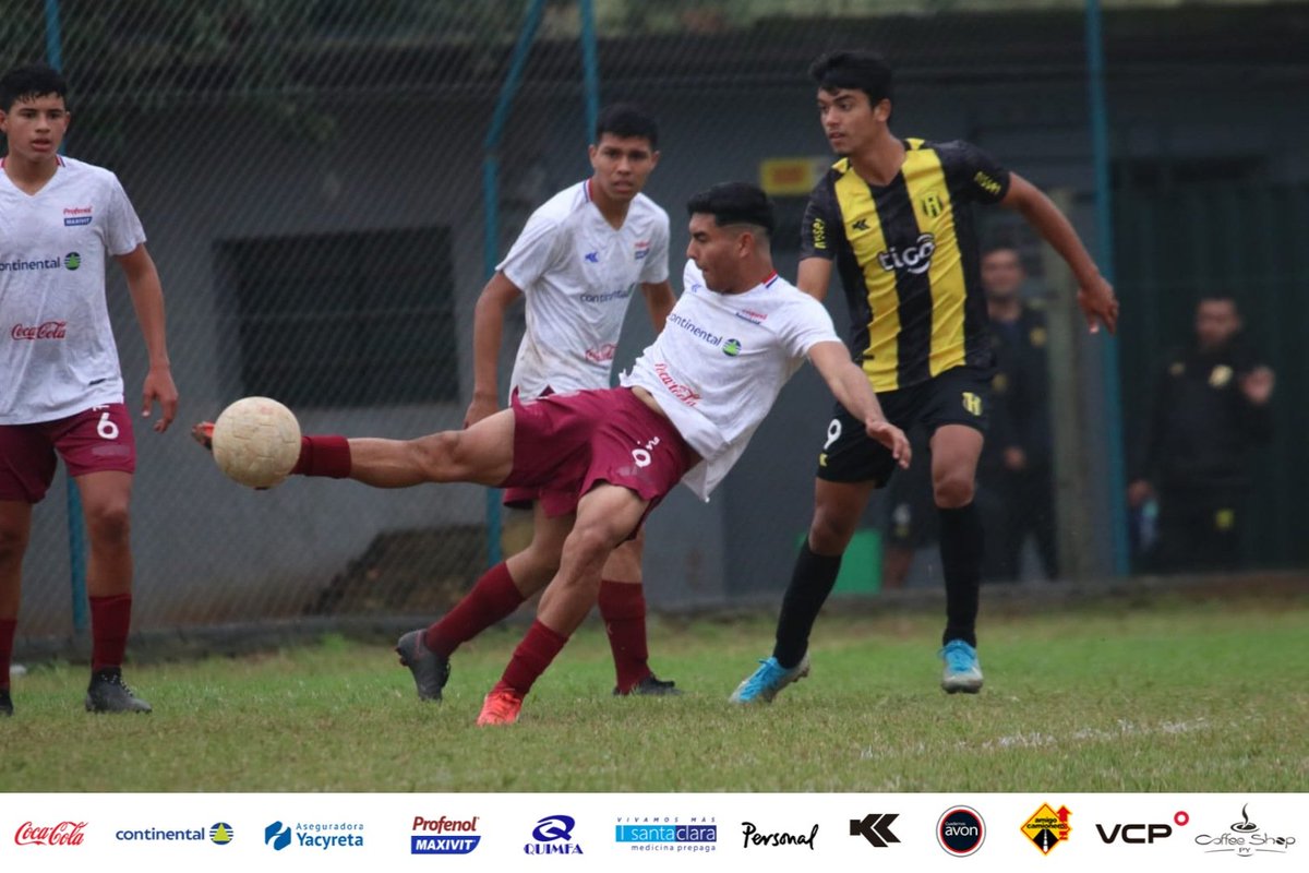 CanteradelTrico's tweet photo. #CanteraTricolor 🔴⚪🔵
#catSub18 ⚽️🙋🏻♂️
🏆 Torneo #Apertura2022
🗓Fecha 21
¡Final del partido!
#NACIONAL 1 🆚️ 4 Guaraní
📌Gol: 37' PT Jesús Cáceres
#VamosLaAcademia 🙌🏻 https://t.co/qJyrl3uzyG