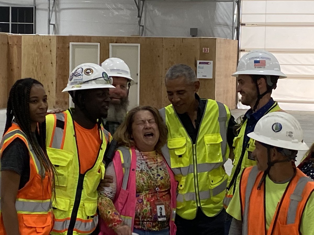 MikeLoweReports's tweet photo. Crystal Chavez, the job site safety manager, was overcome with emotion meeting @BarackObama. “He’s my forever President,” she said. https://t.co/DMtgXOt6Yy