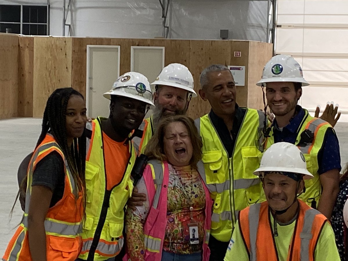 MikeLoweReports's tweet photo. Crystal Chavez, the job site safety manager, was overcome with emotion meeting @BarackObama. “He’s my forever President,” she said. https://t.co/DMtgXOt6Yy