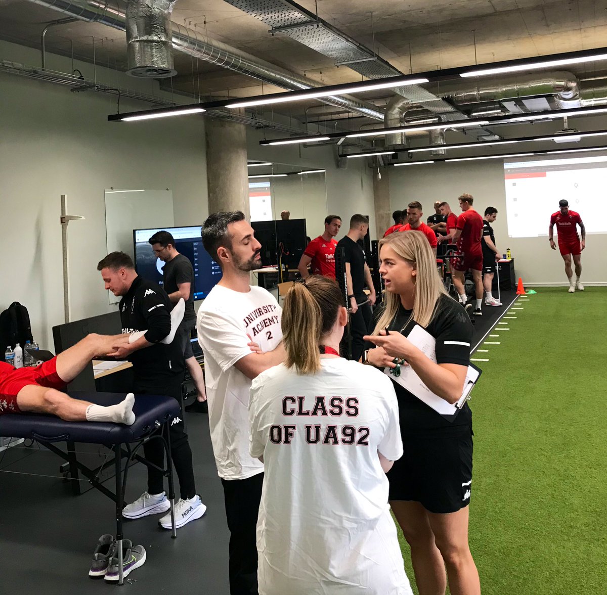 Eoin Murray PhD (@dreoinmurray) on Twitter photo Productive day supporting our partners <a href="/SalfordCityFC/">Salford City FC</a> pre-season testing on <a href="/UA92MCR/">University Academy 92 (UA92)</a> campus. 
The staff, players & wider support team/network were a pleasure to work with 👊.
Best of luck w/ season ahead.
See you soon 👍💪 Productive day supporting our partners <a href="/SalfordCityFC/">Salford City FC</a> pre-season testing on <a href="/UA92MCR/">University Academy 92 (UA92)</a> campus. 
The staff, players & wider support team/network were a pleasure to work with 👊.
Best of luck w/ season ahead.
See you soon 👍💪