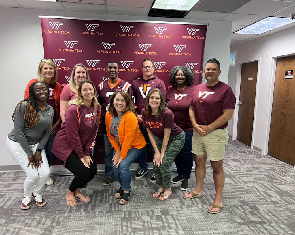 RHall_Educator's tweet photo. Best cohort ever!!! https://t.co/UgZJBlX4S7