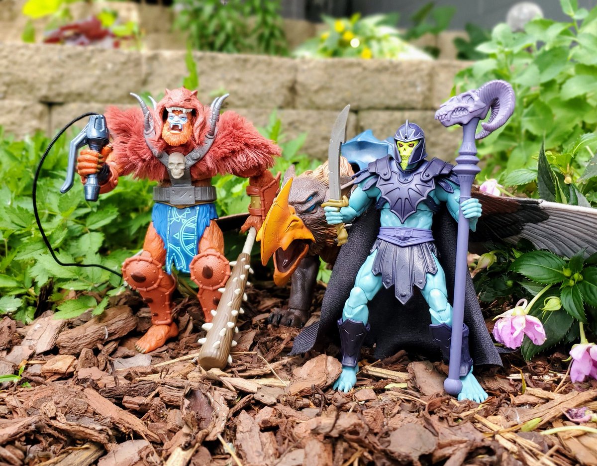 ⚔️ Battle for #NewEternia ⚔️

#MOTU #Masterverse #MastersOfTheUniverse