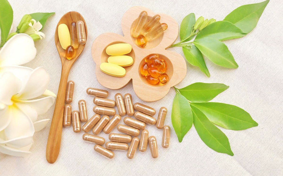 RawBeautySource's tweet photo. Copper is an often forgotten nutrient. Find out the symptoms of copper deficiency! #copper #nutrients #mineral #diet #deficiency https://t.co/vhI5oVfJAk