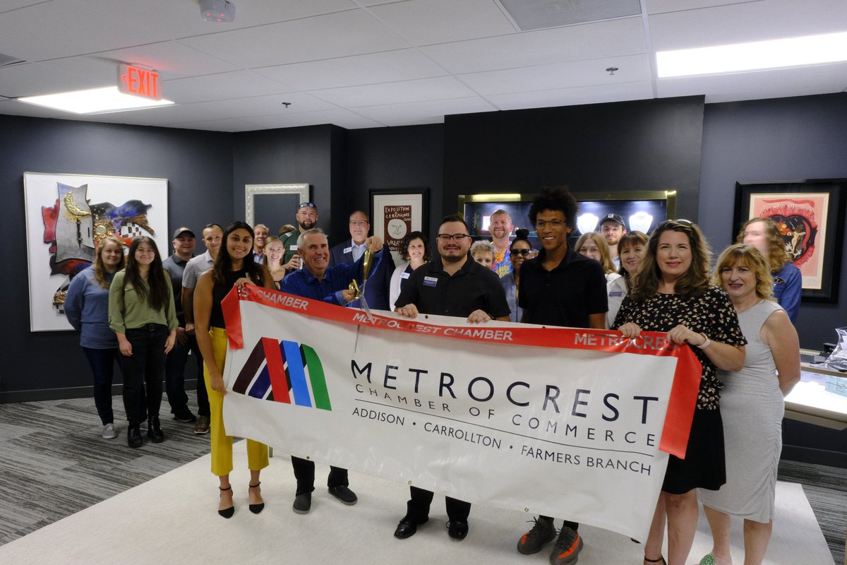 Carbon_Diamonds's tweet photo. We officially had our ribbon cutting yesterday! We are a Lab-Grown Diamond retailer with over 40 years of jewelry industry experience. We want to educate before we sell, the 4Cs are not enough! Let us help you become an expert before you buy.😀
#texas #jewelry #diamonds #eco #dfw https://t.co/ulLH0kylrk