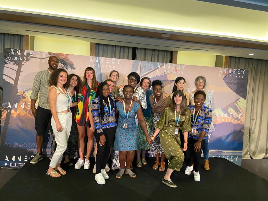 DiangaDebora's tweet photo. Le #annecyfestival  a été l'occasion pour ma soeur et moi de pitcher notre projet de court métrage d'animation #UnRoiPourMonRoyaume, grâce au programme de mentorat #parcoursdefemmes de la #LFA. 
#annecy2022  #Gabon #animation  #cinema https://t.co/X2vIIvrYec