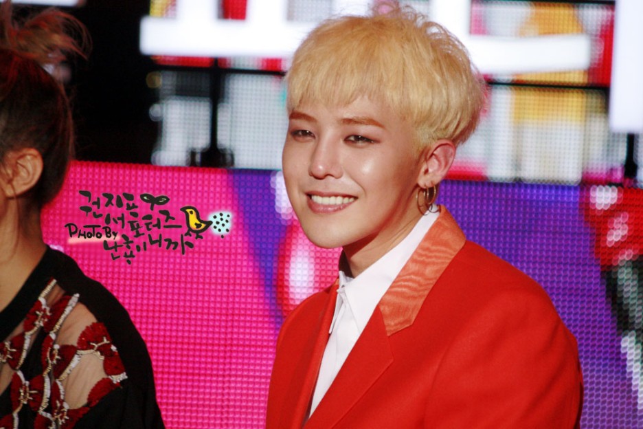 timetojiyong's tweet photo. 130705 Be Glaceau 비타민 워터 런칭쇼

#GDRAGON #권지용 https://t.co/EWQrmYSn8J